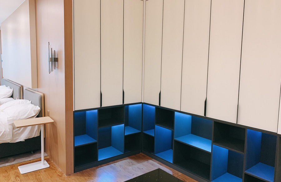廣州辦公家具_廣州辦公家具廠_佛山辦（bàn）公家具定（dìng）做-佛山市www.17c.com家具有限公司